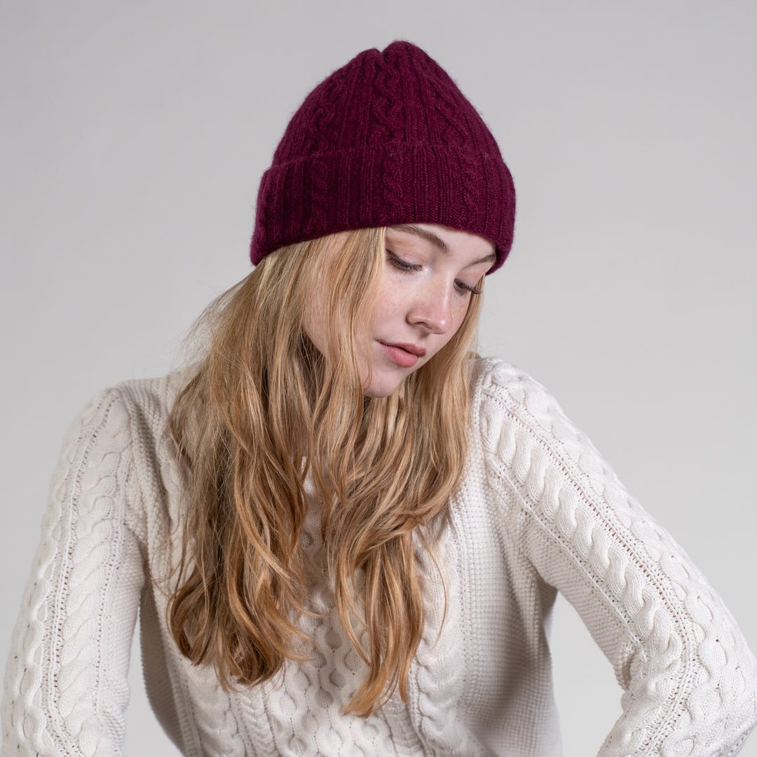Women's 100% Cashmere Cable-Knit Hat