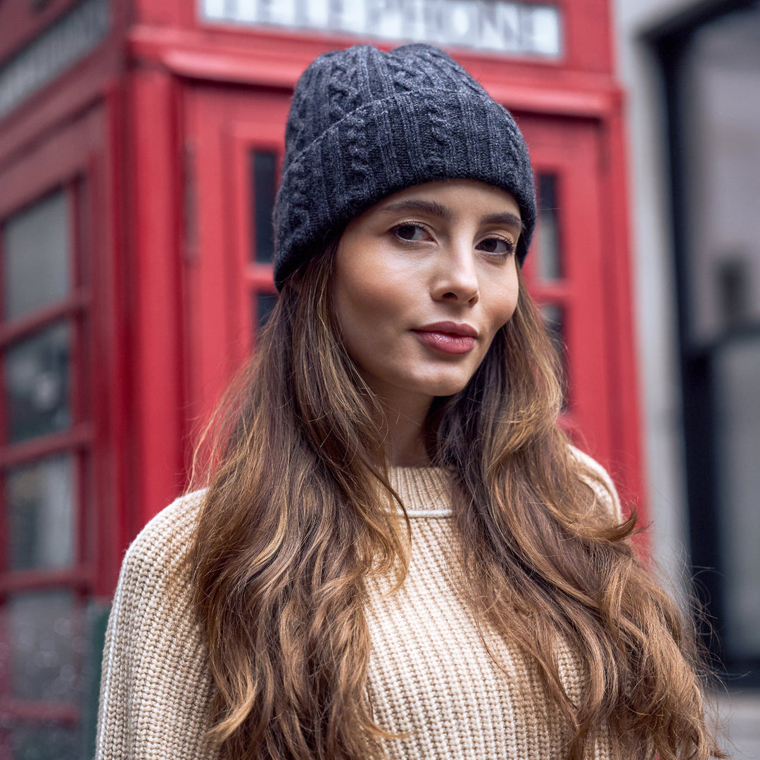 Women's 100% Cashmere Cable-Knit Hat