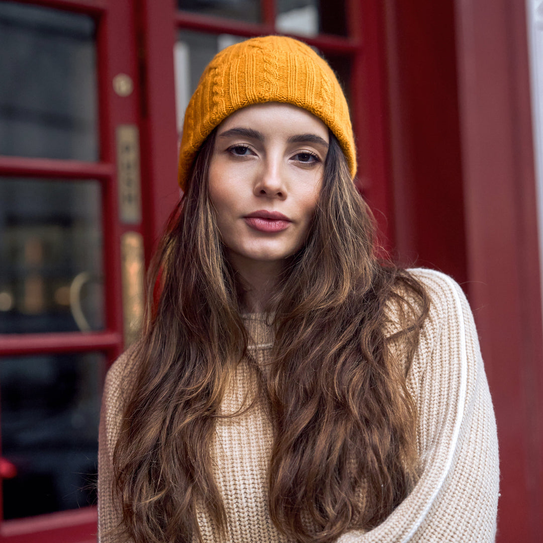 Women's 100% Cashmere Cable-Knit Hat