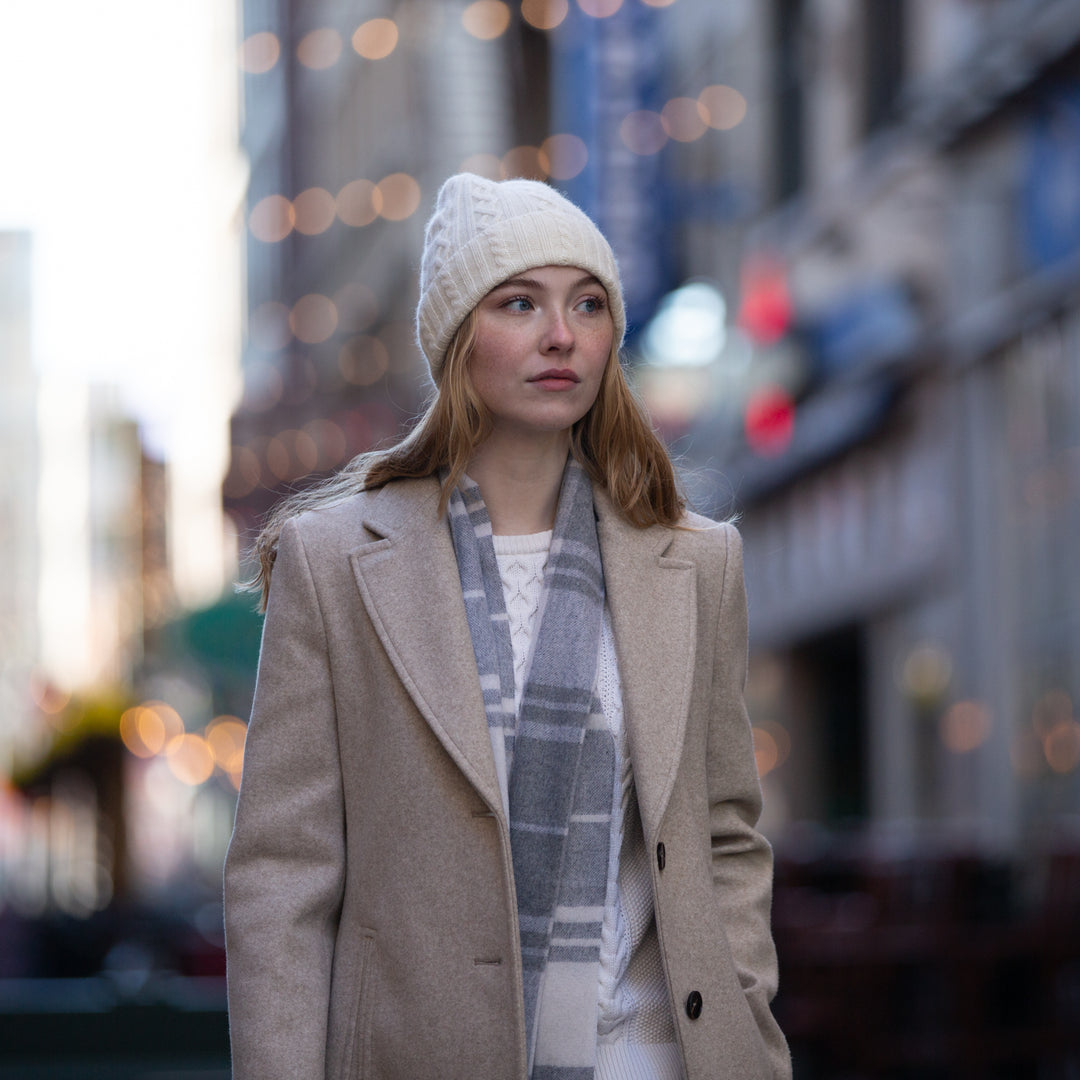 Women's 100% Cashmere Cable-Knit Hat