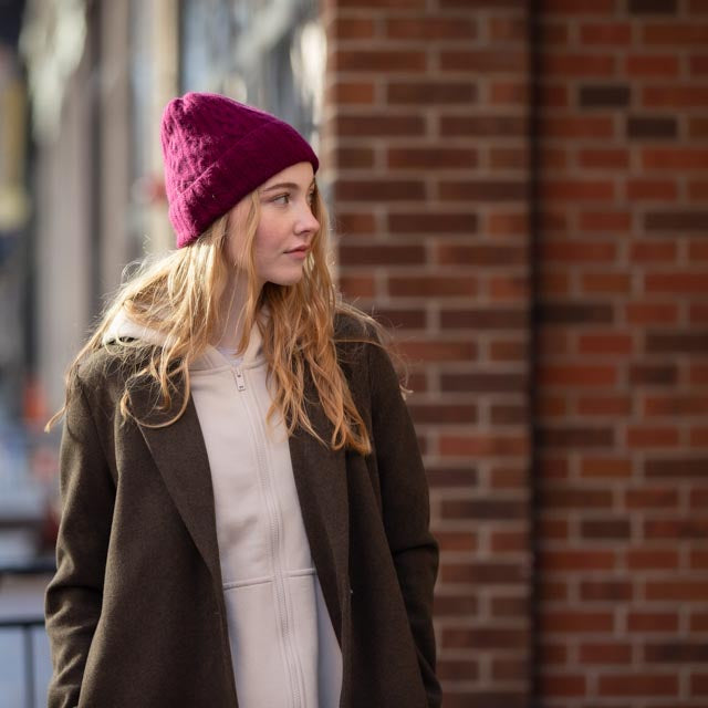 Women's 100% Cashmere Cable-Knit Hat