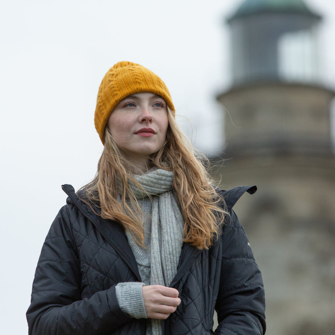 Women's 100% Cashmere Cable-Knit Hat